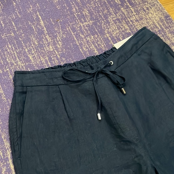 Chico’s Classic Navy Linen Tie Front Short NWT - Picture 4 of 11